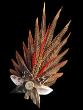 Load image into Gallery viewer, Exquisite Feather Hat Pin