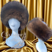 Load image into Gallery viewer, Lady Victoria