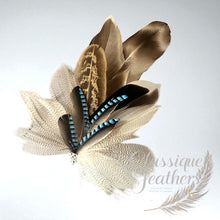 Load image into Gallery viewer, Classic Feather Pin – Handmade & Ethically Sourced
