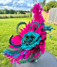 Load image into Gallery viewer, Looking For Fascinator Inspiration