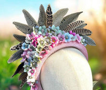 Load image into Gallery viewer, Looking For Fascinator Inspiration
