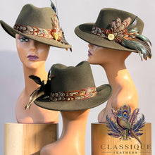 Load image into Gallery viewer, The Classique Sweep