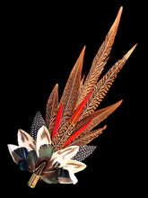 Load image into Gallery viewer, Exquisite Feather Hat Pin