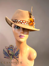 Load image into Gallery viewer, The Classique Sweep