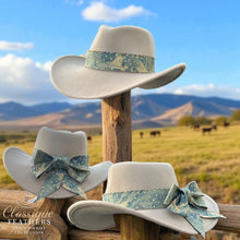 Load image into Gallery viewer, Western Grace