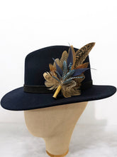 Load image into Gallery viewer, Classique Feather Hat Pin