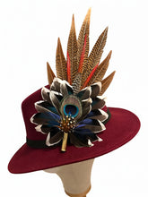 Load image into Gallery viewer, Exquisite Feather Hat Pin