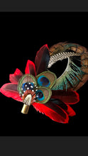 Load image into Gallery viewer, Classique Feather Hat Pin
