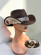 Load image into Gallery viewer, The Savannah
