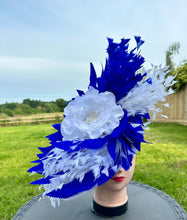 Load image into Gallery viewer, Fascinators
