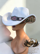 Load image into Gallery viewer, The Savannah
