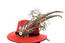 Load image into Gallery viewer, Classique Fedora Hat &amp; Feather Pin
