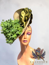 Load image into Gallery viewer, Green &amp; Gold
