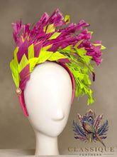 Load image into Gallery viewer, Padded Velvet Feathered Headband
