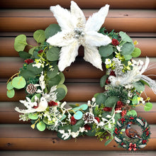 Load image into Gallery viewer, Christmas Wreath
