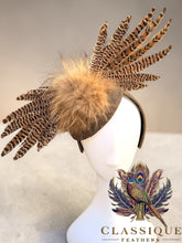 Load image into Gallery viewer, Feather &amp; Fur fascinator - Cheltenham ready

