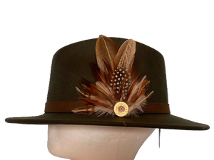 Classique Fedora Hat & Feather Pin