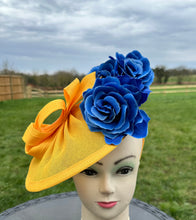Load image into Gallery viewer, Fascinators
