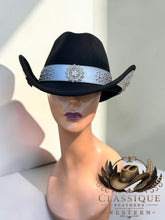 Load image into Gallery viewer, The Savannah
