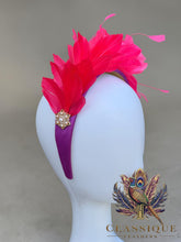Load image into Gallery viewer, Dyed Feather Alice Band
