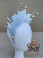 Load image into Gallery viewer, Dyed Feather Alice Band
