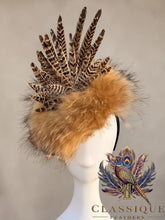 Load image into Gallery viewer, Feather &amp; Fur fascinator - Cheltenham ready
