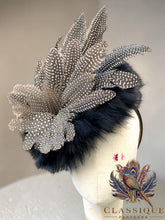 Load image into Gallery viewer, Outlet Fascinators
