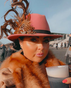 Classique Fedora Hat & Feather Pin