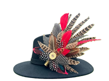 Load image into Gallery viewer, Classique Fedora Hat &amp; Feather Pin
