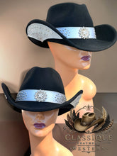 Load image into Gallery viewer, The Savannah
