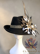 Load image into Gallery viewer, The Lockley Bespoke
