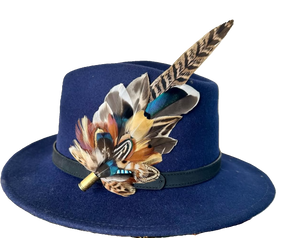 Classique Fedora Hat & Feather Pin