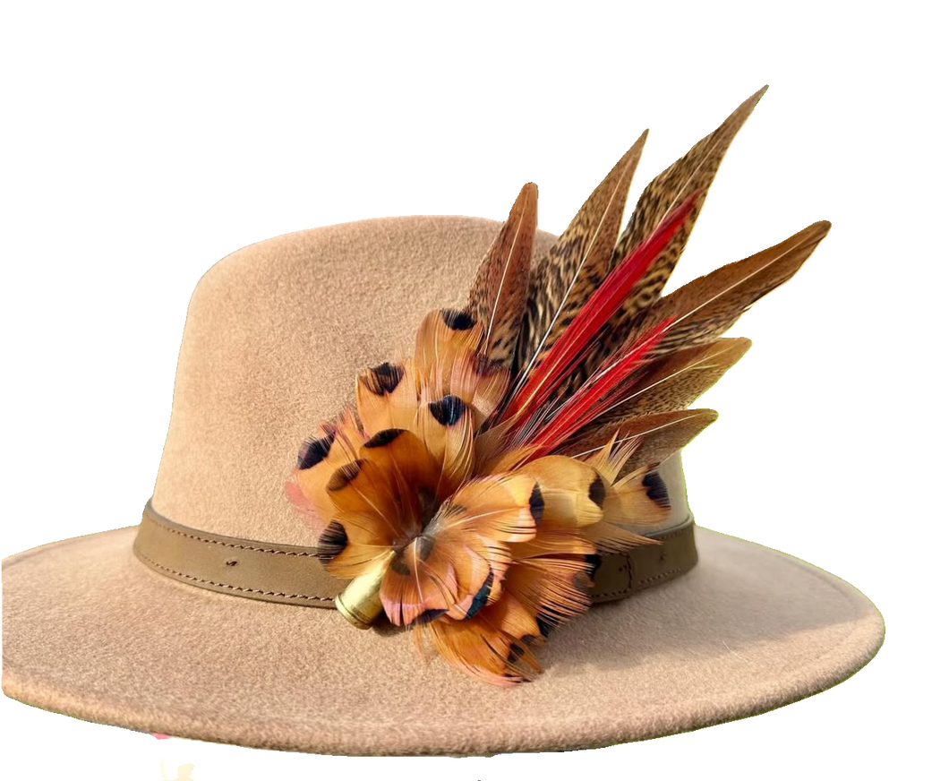 Classique Fedora Hat & Feather Pin