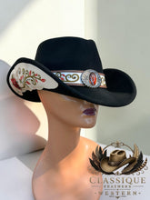 Load image into Gallery viewer, The Savannah
