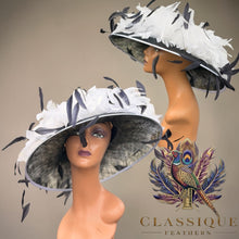 Load image into Gallery viewer, Clearance Fascinators
