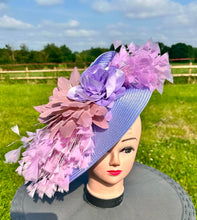 Load image into Gallery viewer, Fascinators
