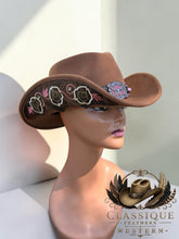 Load image into Gallery viewer, The Savannah
