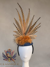 Load image into Gallery viewer, Feather &amp; Fur fascinator - Cheltenham ready
