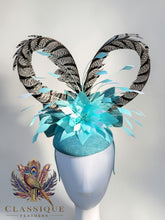 Load image into Gallery viewer, Mint Feather Bow Fascinator
