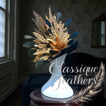 Load image into Gallery viewer, Lady Rose

